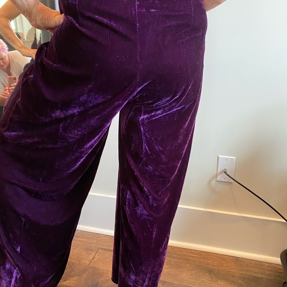 velvet bell bottom pants - Picture 2 of 3